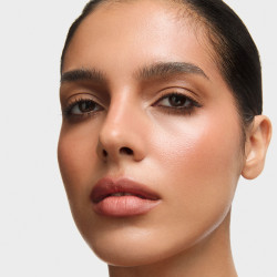 INGLOT Velvet Define Lip Pencil | עפרון שפתיים קטיפתי ואודם אינגלוט